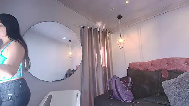 ivy bonnie online show from 11-29-25, 11:46