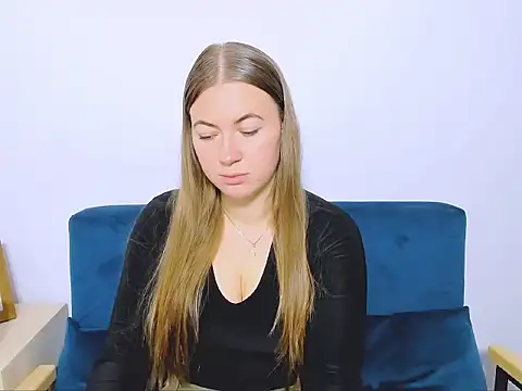 LeaNaughty online show from 11-18-25, 02:43