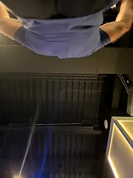 Snapshot of 1totangox chatting on 10-31-25, 09:32 1totangox online show from 10-31-25, 09:32