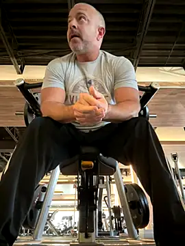 Snapshot of 1totangox chatting on 11-16-25, 01:39 1totangox online show from 11-16-25, 01:39