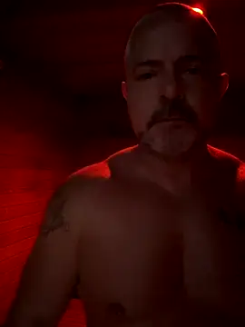 Snapshot of 1totangox chatting on 12-17-25, 11:05 1totangox online show from 12-17-25, 11:05