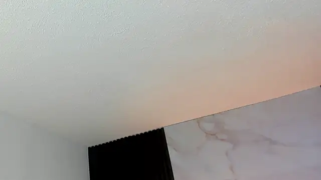 Snapshot of Halleyrosse chatting on 10-28-25, 08:22 Halleyrosse online show from 10-28-25, 08:22