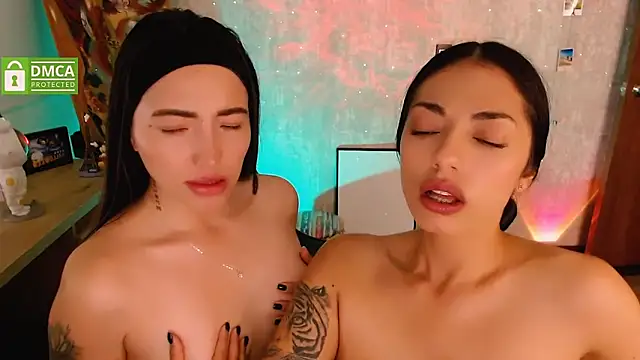 Snapshot of natval6 chatting on 02-20-26, 10:43 natval6 online show from 02-20-26, 10:43