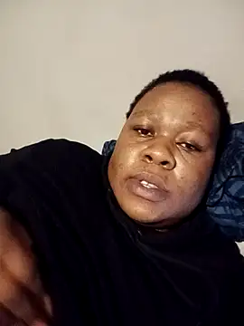 Snapshot of Roronae chatting on 03-16-26, 10:47 Roronae online show from 03-16-26, 10:47