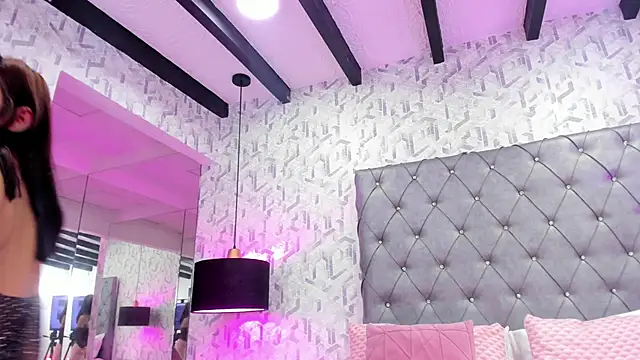 GabrielaSuarez online show from 11-23-25, 07:57