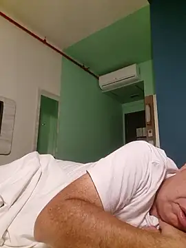 Snapshot of Scorpions2025 chatting on 01-16-26, 04:49 Scorpions2025 online show from 01-16-26, 04:49