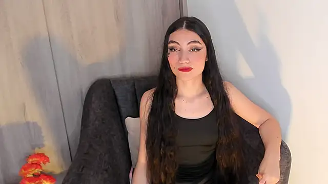 Snapshot of BritanyLnx chatting on 10-29-25, 10:55 BritanyLnx online show from 10-29-25, 10:55