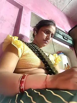 Snapshot of Pooja_shre chatting on 03-15-26, 03:07 Pooja shre online show from 03-15-26, 03:07