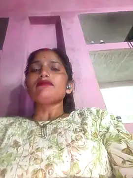 Snapshot of Pooja_shre chatting on 03-23-26, 03:27 Pooja shre online show from 03-23-26, 03:27