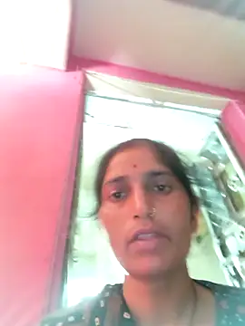 Snapshot of Pooja_shre chatting on 03-29-26, 05:29 Pooja shre online show from 03-29-26, 05:29