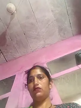 Snapshot of Pooja_shre chatting on 04-05-26, 11:46 Pooja shre online show from 04-05-26, 11:46