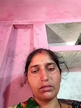 Snapshot of Pooja_shre chatting on 05-09-26, 10:42 Pooja shre online show from 05-09-26, 10:42