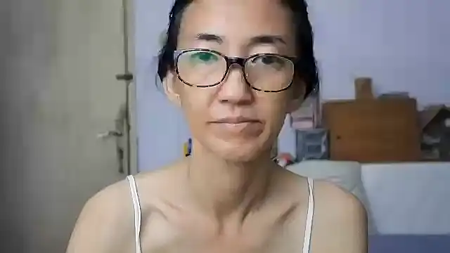 princessD077 online show from 04-05-26, 04:15