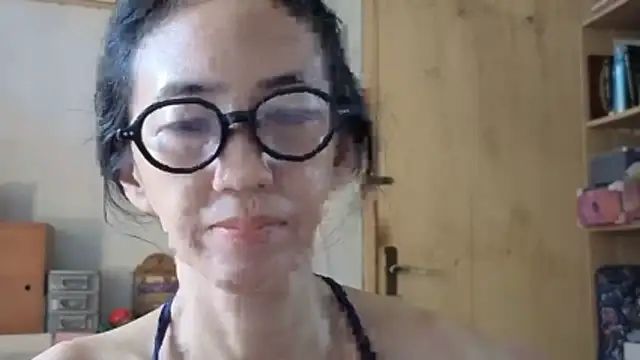 Snapshot of princessD077 chatting on 05-02-26, 06:18 princessD077 online show from 05-02-26, 06:18