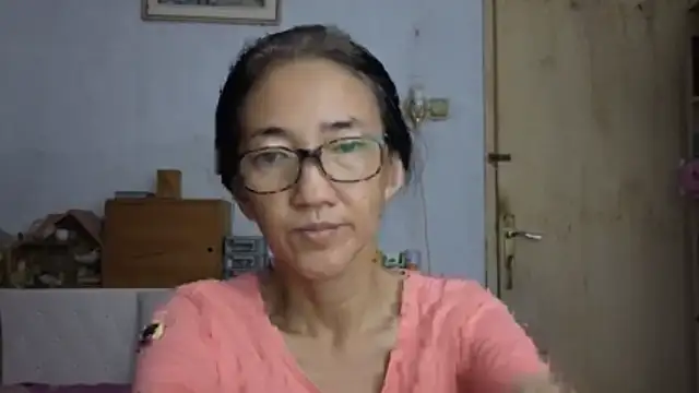 Snapshot of princessD077 chatting on 05-26-26, 05:20 princessD077 online show from 05-26-26, 05:20