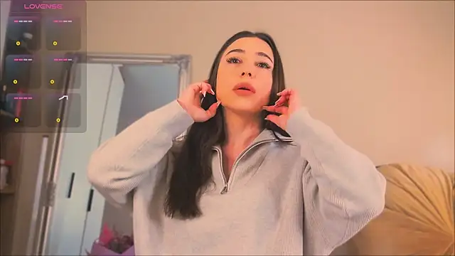 InsideMia online show from 04-27-26, 07:28