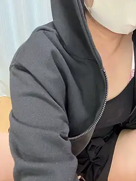 Snapshot of sakina-07 chatting on 10-25-25, 02:02 sakina-07 online show from 10-25-25, 02:02