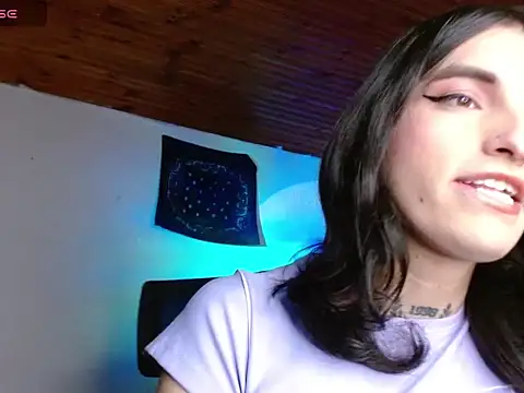 Scarlett crastrawberry online show from 05-24-26, 09:09