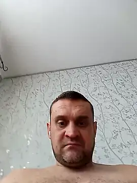 Snapshot of PeteR1987- chatting on 12-18-25, 09:37 PeteR1987- online show from 12-18-25, 09:37