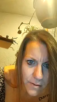 Snapshot of faithfulchic chatting on 10-25-25, 05:37 faithfulchic online show from 10-25-25, 05:37