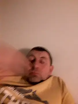 Snapshot of Sasa19790 chatting on 03-14-26, 09:31 Sasa19790 online show from 03-14-26, 09:31