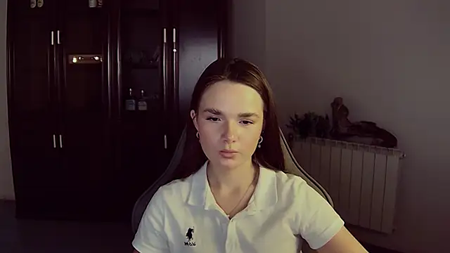 May Bloom online show from 11-14-25, 12:26