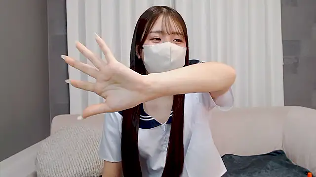 Snapshot of LOVE_MIREI_LOVE chatting on 02-02-26, 11:09 LOVE MIREI LOVE online show from 02-02-26, 11:09