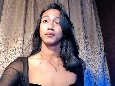 taylaxuxu online show from 11-11-25, 09:15