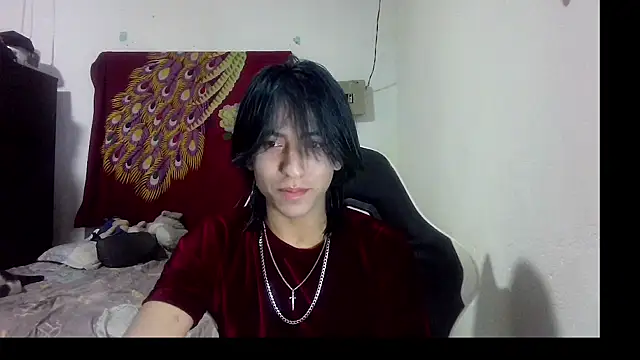 Snapshot of LouisOwOoo chatting on 02-27-26, 11:54 LouisOwOoo online show from 02-27-26, 11:54