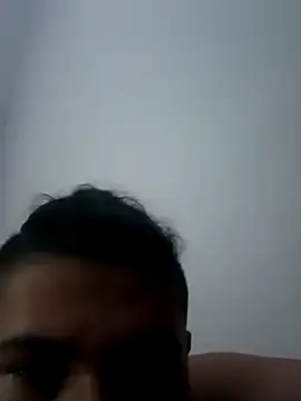 Snapshot of MaiconH97 chatting on 10-19-25, 06:25 MaiconH97 online show from 10-19-25, 06:25