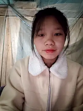 linh-miu99 online show from 02-08-26, 08:12