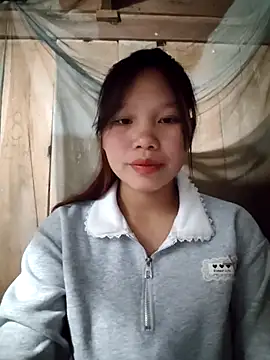 linh-miu99 online show from 03-07-26, 05:26