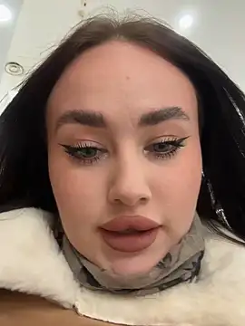 KiraSunshine online show from 11-17-25, 03:56