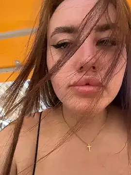 KiraSunshine online show from 06-06-26, 03:22