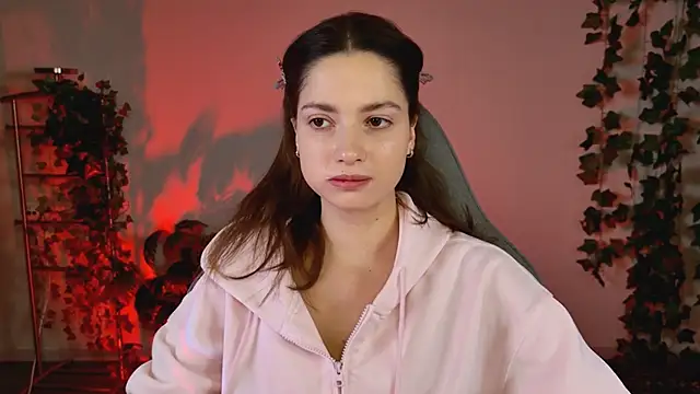 Snapshot of KiraVair chatting on 03-11-26, 02:12 KiraVair online show from 03-11-26, 02:12