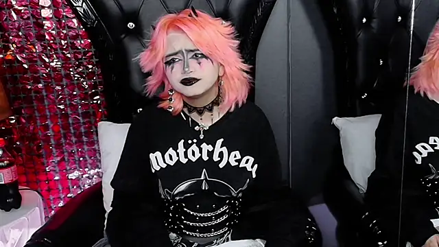 Navier   online show from 01-05-26, 09:07