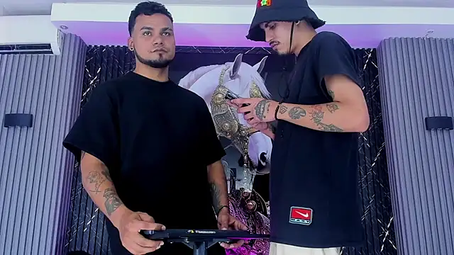 handsome boys22 online show from 12-13-25, 08:04