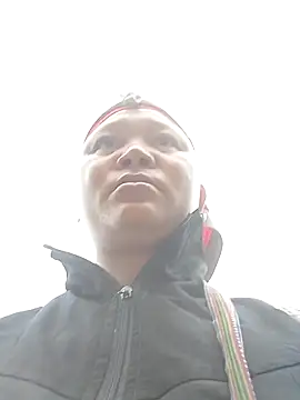 Snapshot of siro-zz chatting on 11-07-25, 01:05 siro-zz online show from 11-07-25, 01:05