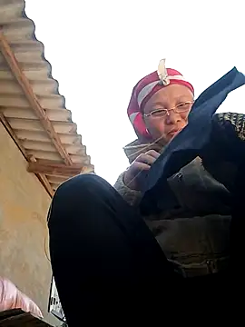 Snapshot of siro-zz chatting on 11-26-25, 06:47 siro-zz online show from 11-26-25, 06:47