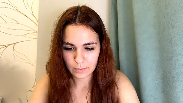 LunaAfrodita online show from 11-14-25, 05:11