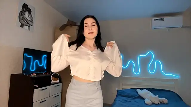 MyraLitterers online show from 04-21-26, 04:23