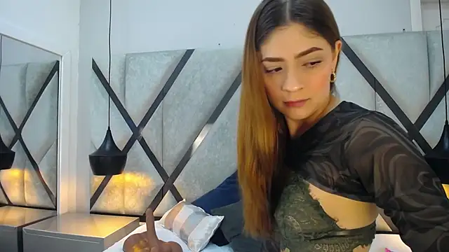 AriaWillss online show from 11-17-25, 12:33