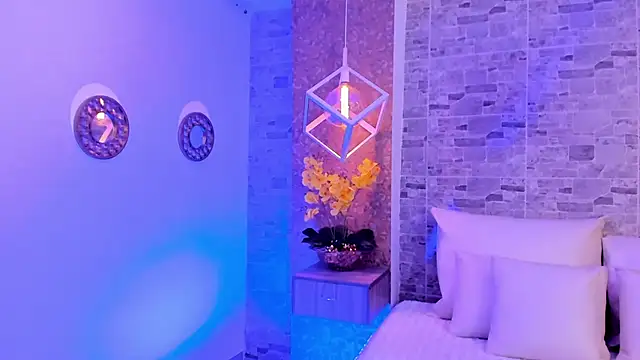 Catalina-Thompson online show from 11-07-25, 12:16