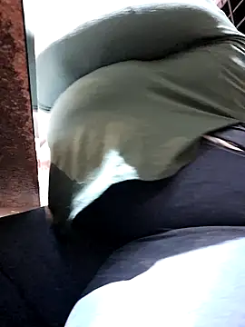 JennyInVegas online show from 04-17-26, 01:03