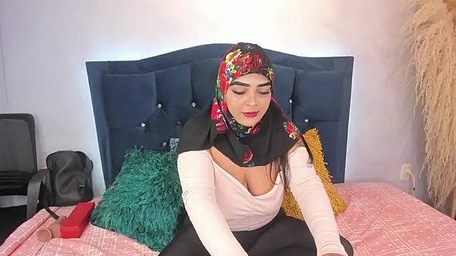 Inaya Khalifa online show from 12-02-25, 12:16