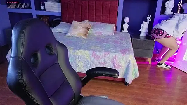 littlee red online show from 01-10-26, 09:30