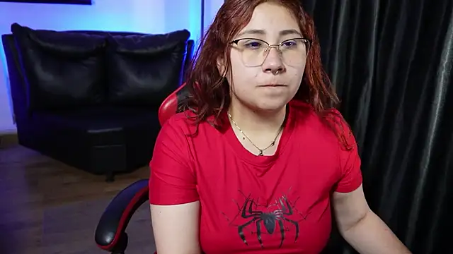 littlee red online show from 03-22-26, 08:23