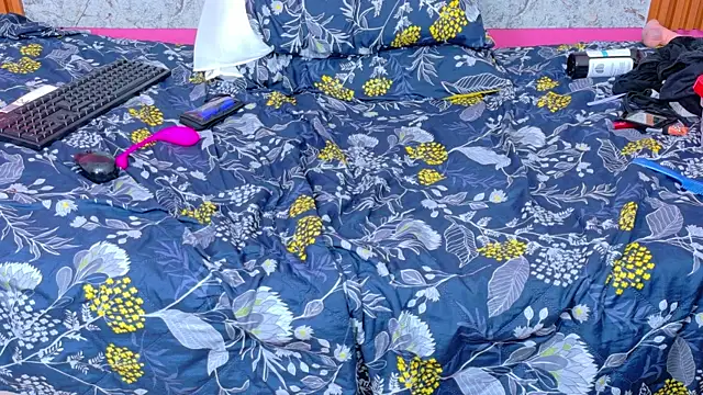 matureahomegirl online show from 02-20-26, 07:10