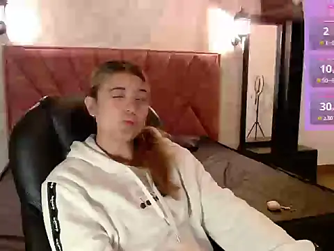  jeessy online show from 10-27-25, 03:21