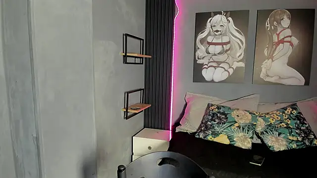 Snapshot of Sweet_sumisive chatting on 11-17-25, 03:40 Sweet sumisive online show from 11-17-25, 03:40